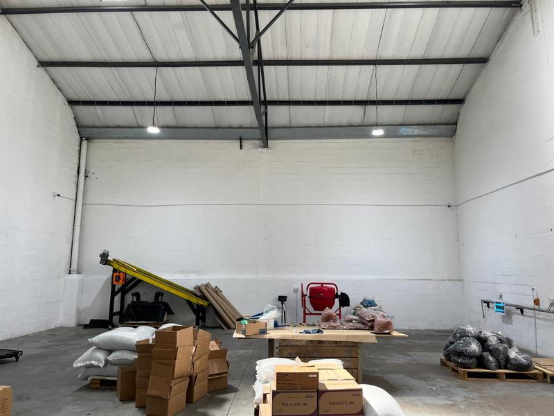 To Let Commercial Property for Rent in Killarney Gardens Western Cape